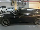 Infiniti Q30