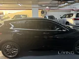 Infiniti Q30