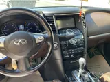 Infiniti QX 70