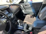 Infiniti QX 70