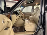Infiniti QX 80 2015 V8