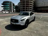 Infiniti QX70S - 130k km - Sale