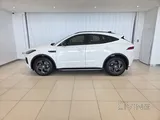 Jaguar E-PACE 2.0i4 R-Dynamic SE 200PS