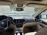 Jeep 2015 v8