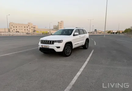 Jeep Grand Cherokee Laredo 2019