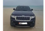 سعر خاص جيب جراند شيروكي كامل المواصفات بمحرك هيمي للبيع 5.7 لتر V8