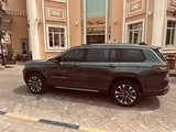 جيب جراند شيروكي إل كامل المواصفات 2023 منخفضة المسافة وتحت الضمان حتى أغسطس 2028