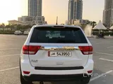 جيب جراند شيروكي لاردو موديل 2013