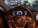Jeep Grand Cherokee Limited 2017 – V8 HEMI – Excellent Condition