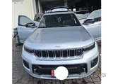 Jeep Grand Cherokee Overland - Mint Condition