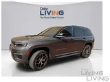 JEEP GRAND CHEROKEE SUMMIT 235k QR