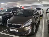 Kia Carens 2014 (7 Seaters)