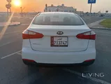 كيا سيراتو 2016 منخفضة الكيلومترات للبيع