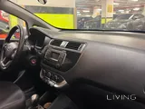 Kia rio 2017