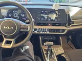 KIA Sportage 2023 LX (2.0 L)