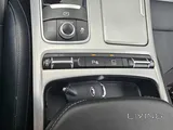 Kia stinger GT 2018 its v6 3.3 twin turbo