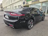 Kia stinger 2018 its v6  3.3 l twin turbo
