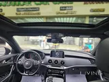 Kia stinger 2018 its v6  3.3 l twin turbo