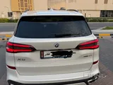 Lady driven X5 with full dealer history