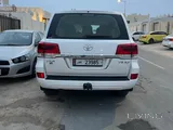 Land Couier 2019 Full option VXR 