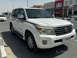 LAND CRUISE GXR V8