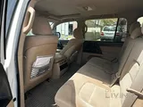 LAND CRUISE GXR V8