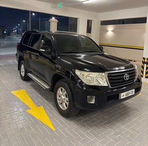 Toyota Land Cruiser G 2014