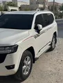Land Cruiser GXR 2022