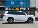 Land Cruiser GXR Grand Touring  2019