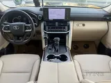 Land Cruiser GXR Twin Turbo 2024