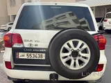 Land Cruiser  GXR V 8