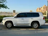 Land Cruiser GXR V8