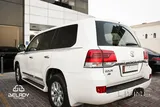 Land cruiser GXR V8
