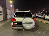 Land Cruiser Gxr-V8 2015 PERFECT