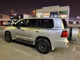 Land Cruiser Gxr-V8 2015 PERFECT