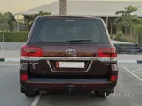 LAND CRUISER GXR V8 2016