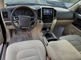 LAND CRUISER GXR V8 2016