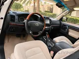 LAND CRUISER GXR V8 / VERY LESS USED LADY USE CAR