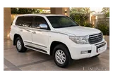 LAND CRUISER GXR V8 / VERY LESS USED LADY USE CAR
