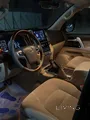 Land Cruiser vxr2018