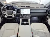 Land Rover Defender 110 3.0i6 X-Dynamic HSE