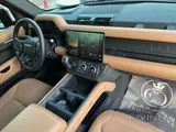 Land rover defender 110 hse x dynamic 2026
