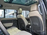 لاند روفر ديفندر 110 إس 2024