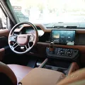 Land Rover Defender Octa 2025