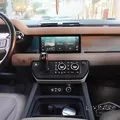 Land Rover Defender SE 2023