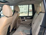 Land rover V8 LR4  years 2013