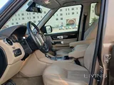 Land rover V8 LR4  years 2013