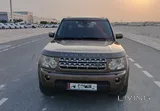 Land rover V8 LR4  years 2013
