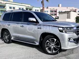 LANDCRUISER GXR GRAND TOURING