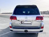 LANDCRUISER GXR GRAND TOURING